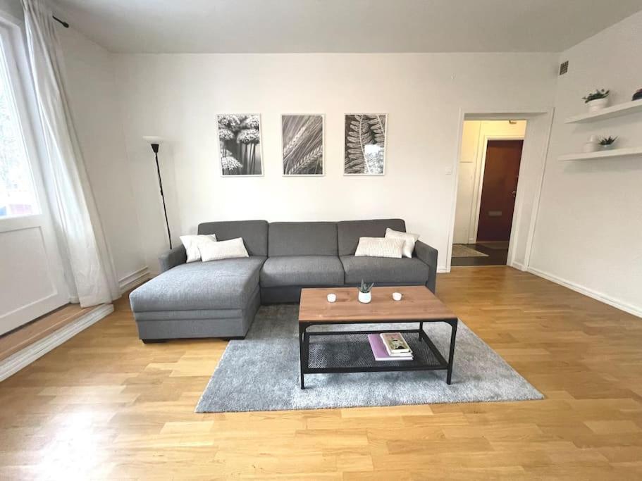 Stockholm Apartment, Hammarbyhojden 外观 照片