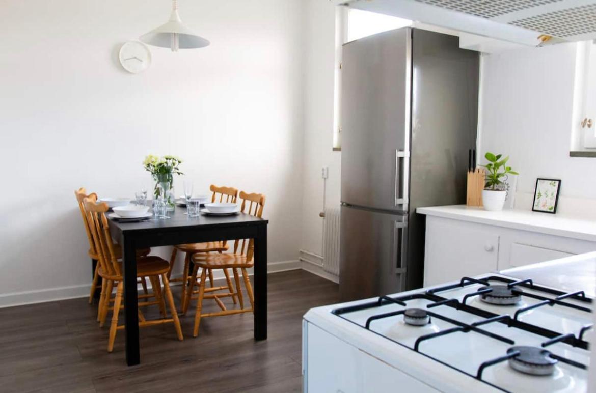 Stockholm Apartment, Hammarbyhojden 外观 照片